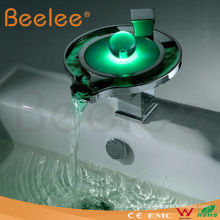 New Design Modern Waterfal LED Bathroom Tap (LS03B)